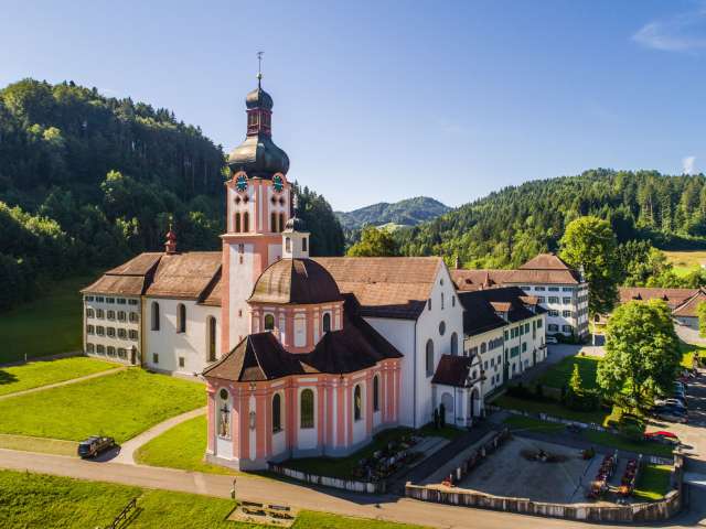 Die besinnliche Welt des Klosters Fischingen Die besinnliche Welt des Klosters Fischingen